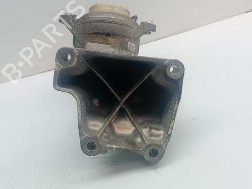 Engine mount MERCEDES-BENZ GLC (X253) 250 d 4-matic (253.909) | BP17538198M89 