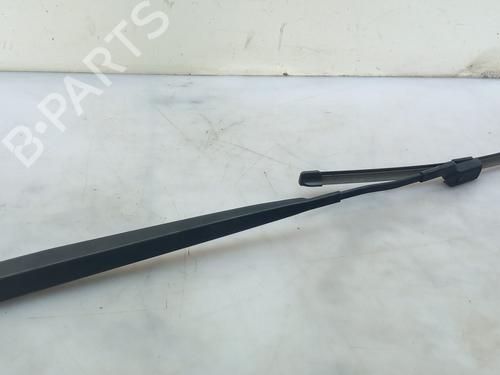 Front windshield wiper arm PEUGEOT 208 II (UB_, UP_, UW_, UJ_) 1.2 PureTech 130 9822931880