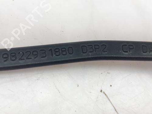 Front windshield wiper arm PEUGEOT 208 II (UB_, UP_, UW_, UJ_) 1.2 PureTech 130 | BP18085737C143 