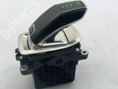 Gear lever PEUGEOT 208 II (UB_, UP_, UW_, UJ_) 1.2 PureTech 130 10010221103