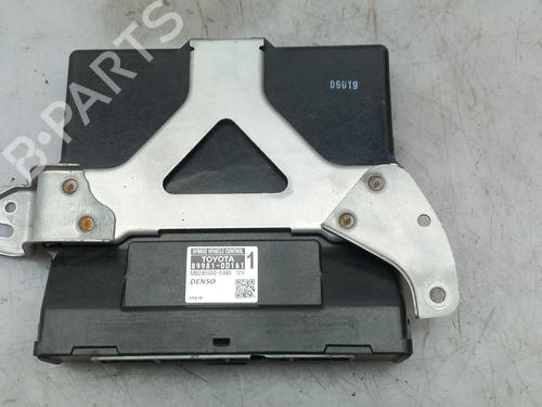 Used Electronic module Electronic module TOYOTA YARIS (_P13_) 1.5 Hybrid (NHP130_, NHP130) (101 hp) 18432051 18432051