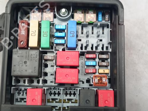 Fuse box FIAT PUNTO (188_) 1.2 16V 80 (188.233, .235, .253, .255, .333, .353, .639,... | BP18474519E1