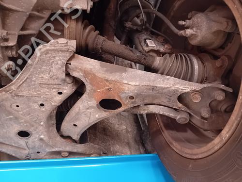 Venstre fortil bærearm TOYOTA COROLLA Verso (_E12_) [2001-2007]  19247062