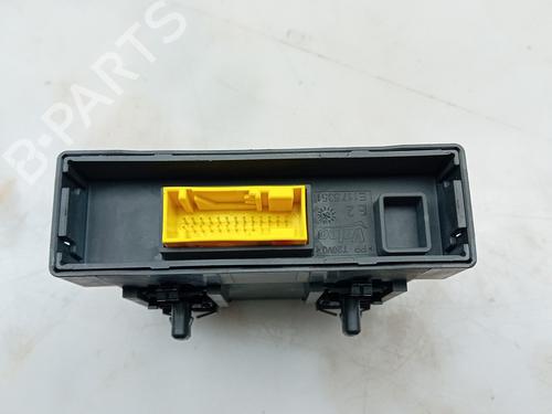 Electronic module PEUGEOT 308 III (FB_, FH_, FP_, F3_, FM_)  | BP24183057M83 