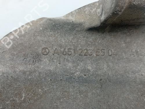 Engine mount MERCEDES-BENZ GLC (X253) 250 d 4-matic (253.909) | BP23194366M89 