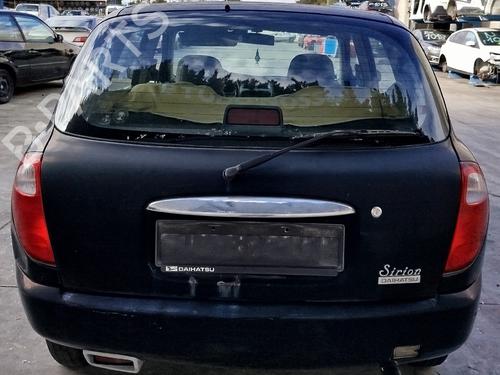 Klapa tylna bagażnika DAIHATSU SIRION (M1) 1.0 (M100) BP23864333C6