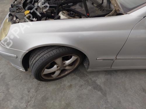 Left front fenders MERCEDES-BENZ C-CLASS (W203) C 270 CDI (203.016) BP25006057C41