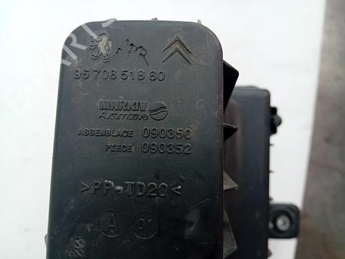 Air filter box PEUGEOT 208 I (CA_, CC_) 1.2 VTI 82 | BP24936222M87