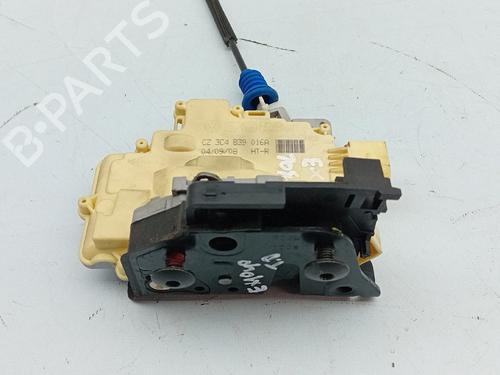 Used Rear right lock VW TIGUAN (5N_) 2.0 TDI (140 hp) 22245647