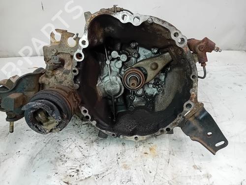 Gearbox TOYOTA COROLLA Compact (_E10_) 1.3 XLI 16V (EE101) 5 VELOCIDADES