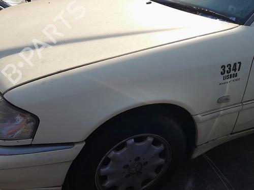 Left front fenders MERCEDES-BENZ C-CLASS (W202) C 220 D (202.121) BP28186863C41