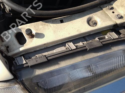 Right headlight MERCEDES-BENZ C-CLASS (W202) C 220 D (202.121) | BP28186865C29 
