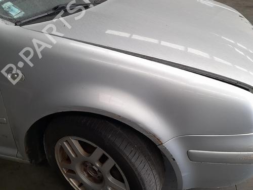 Forskærm Højre VW GOLF IV (1J1) 1.4 16V BP28303058C42