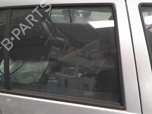 Dør rude højre bagtil VW GOLF IV (1J1) 1.4 16V BP28303066C21