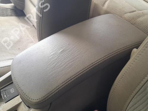 Armrest / Center console RENAULT LAGUNA III (BT0/1) 2.0 dCi (BT01, BT08, BT09, BT0E, BT0K, BT12, BT1C, BT1D,... BP28358116I20