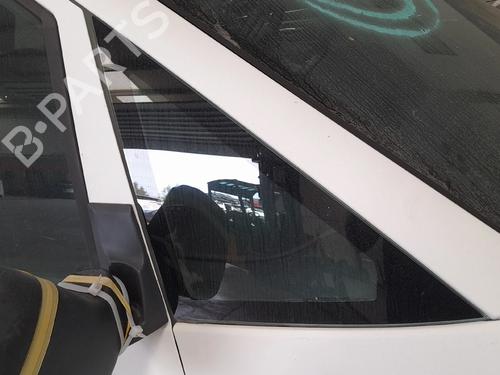 Front right quarter glass FIAT SCUDO Van (220_) 1.9 D BP28423082C112