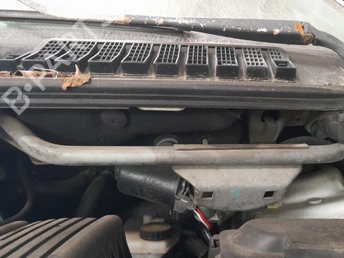 Front wiper motor FIAT SCUDO Van (220_) 1.9 D BP28423093M29