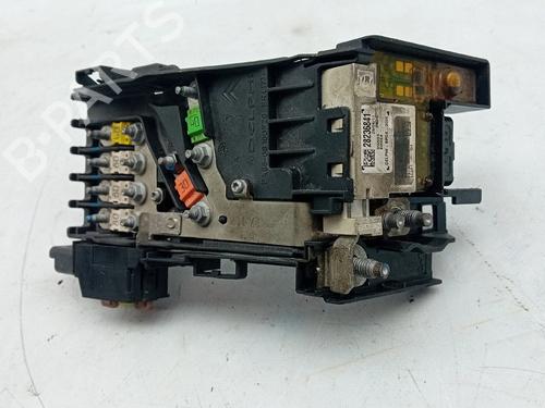 Fuse box PEUGEOT RCZ 2.0 HDi | BP28472046E1 