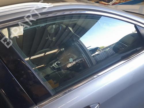 Front right door window PEUGEOT 308 SW II (LC_, LJ_, LR_, LX_, L4_) 1.5 BlueHDi 130 BP28715484C19