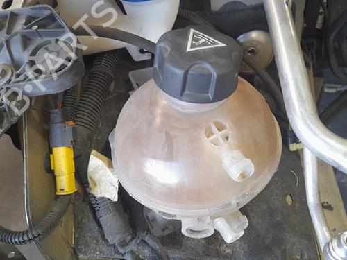 Expansion tank PEUGEOT 308 SW II (LC_, LJ_, LR_, LX_, L4_) 1.5 BlueHDi 130 BP28715494C120