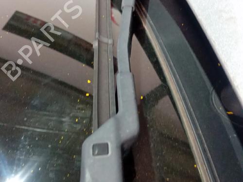 Front windshield wiper arm PEUGEOT 208 II (UB_, UP_, UW_, UJ_) 1.5 BlueHDI 100 BP28715504C143