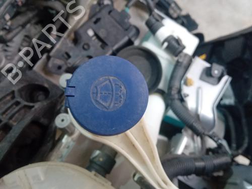 Windscreen washer tank PEUGEOT 208 II (UB_, UP_, UW_, UJ_) 1.5 BlueHDI 100 BP28715497C113