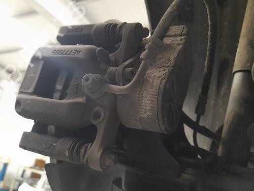 Left rear brake caliper PEUGEOT 308 SW II (LC_, LJ_, LR_, LX_, L4_) 1.5 BlueHDi 130 BP28716597M107