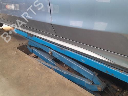 Left sideskirt MERCEDES-BENZ C-CLASS (W205) C 180 d (205.000) BP28717425C115
