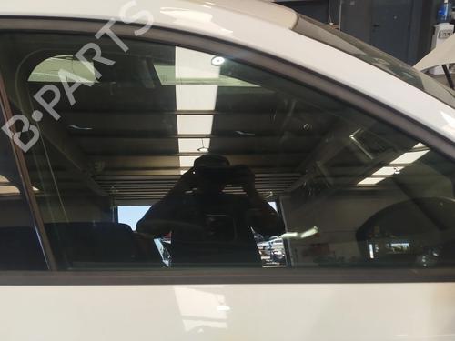 Front right door window JAGUAR E-PACE (X540) 2.0 D150 BP28729976C19