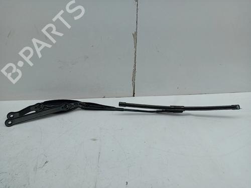 Bras d'essuie-glace avant MERCEDES-BENZ C-CLASS (W205) C 180 d (205.000) (122 hp) 28794472