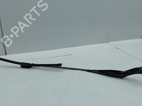 Used Front windshield wiper arm PEUGEOT 308 SW II (LC_, LJ_, LR_, LX_, L4_) 1.5 BlueHDi 130 (131 hp) 28807212