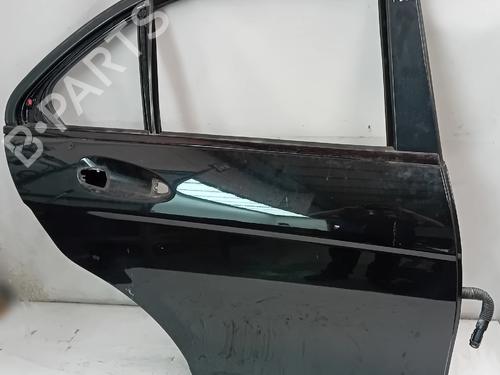 Used Right rear door MERCEDES-BENZ C-CLASS (W204) [2007-2015]  19109500
