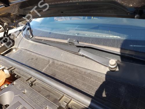 Front windshield wiper arm FORD PUMA (J2K, CF7) 1.0 EcoBoost BP29273843C143