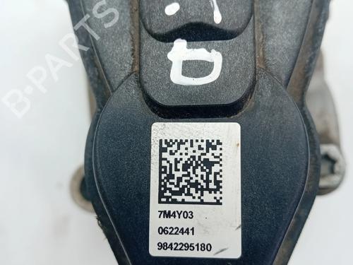 Zacisk hamulca tylnego prawego CITROËN C4 III (BA_, BB_, BC_) | BP24182990M106