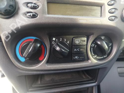 Używane Przełącznik NISSAN ALMERA II Hatchback (N16) 1.5 (90 hp) 29634303