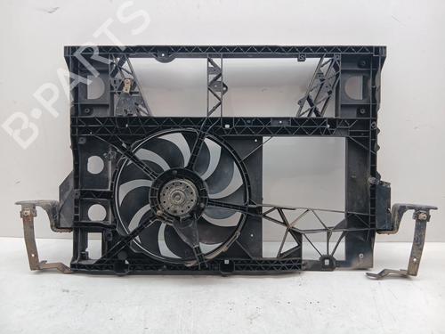 Used Radiator fan RENAULT MASTER II Van (FD) 2.2 dCI 90 (FD0G, FD0N, FD2G, FD2N, FD3G, FD3N) (90 hp) 29725809