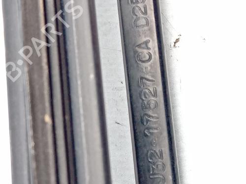 Front windshield wiper arm LAND ROVER RANGE ROVER EVOQUE (L538) 2.0 D | BP29406681C143