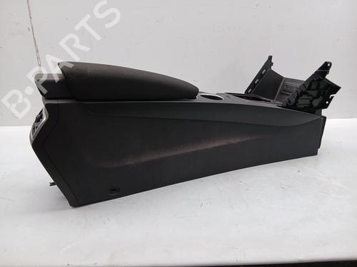 Used Armrest / Center console RENAULT MEGANE IV Grandtour (K9A/M/N_) 1.5 Blue dCi 115 (K9A6) (116 hp) 29157667