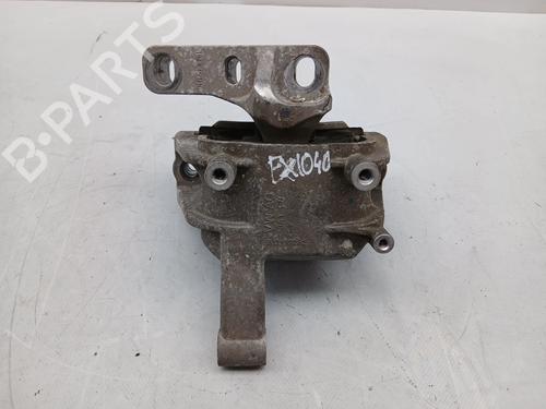 Used Engine mount VW TIGUAN (5N_) 2.0 TDI (140 hp) 29813238
