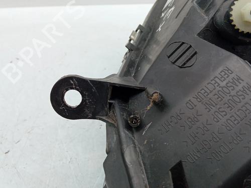 Right headlight RENAULT CLIO IV (BH_)  | BP25700028C29