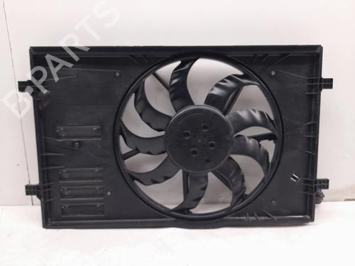 Used Radiator fan AUDI A3 Sportback (8YA, 8YF) 35 TDI (150 hp) 29877706