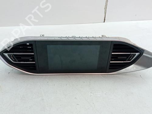Used Display monitor PEUGEOT 308 II (LB_, LP_, LW_, LH_, L3_) 1.5 BlueHDI 100 (102 hp) 28717009