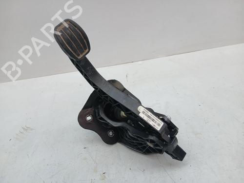 Used Clutch pedal PEUGEOT 308 II (LB_, LP_, LW_, LH_, L3_) 1.5 BlueHDI 100 (102 hp) 29888428