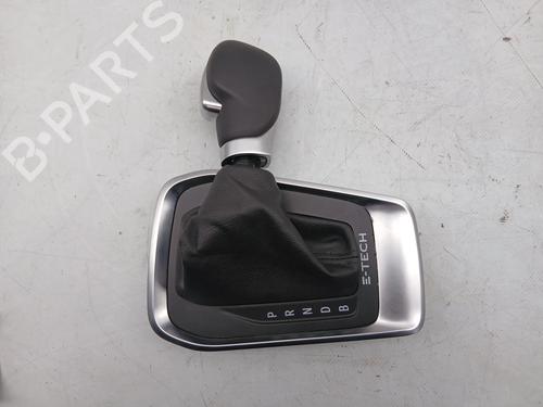 Used Shift knob RENAULT CAPTUR II (HF_) 1.0 TCe 90 ECO-G (HFM6) (91 hp) 29334703