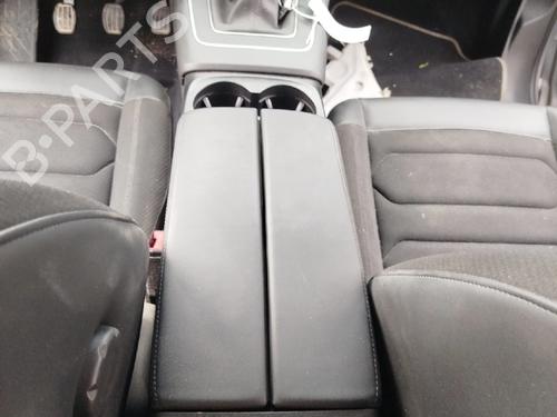 Armrest / Center console CITROËN C5 AIRCROSS (A_) 1.2 PureTech 130 (ARHNSJ) | BP30113784I20 