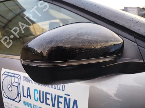 BP30113767C27 main image