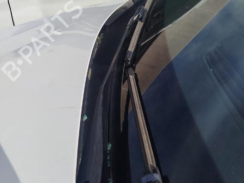 Used Front windshield wiper arm PEUGEOT 308 II (LB_, LP_, LW_, LH_, L3_) 1.6 BlueHDi 120 (120 hp) 30153763