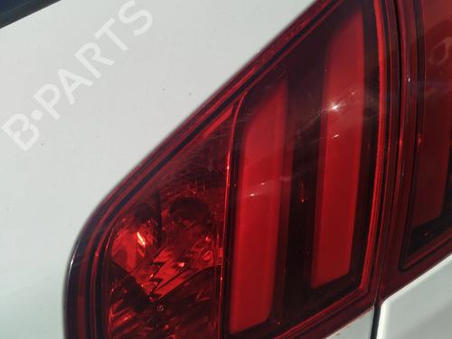 Used Right tailgate light PEUGEOT 308 II (LB_, LP_, LW_, LH_, L3_) 1.6 BlueHDi 120 (120 hp) 30153768