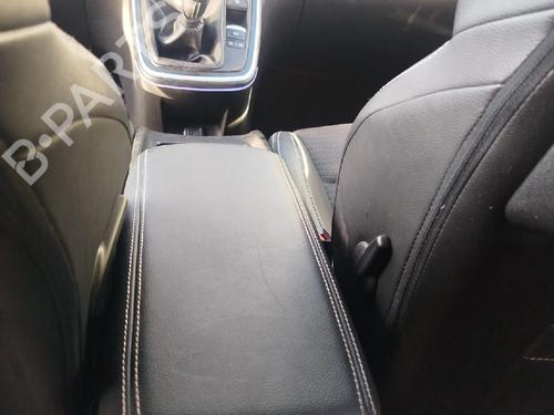 Used Armrest / Center console RENAULT SCÉNIC IV (J9_) 1.5 dCi 110 (110 hp) 30158930