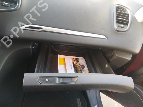 Glove box RENAULT SCÉNIC IV (J9_) 1.5 dCi 110 | BP30158944C95